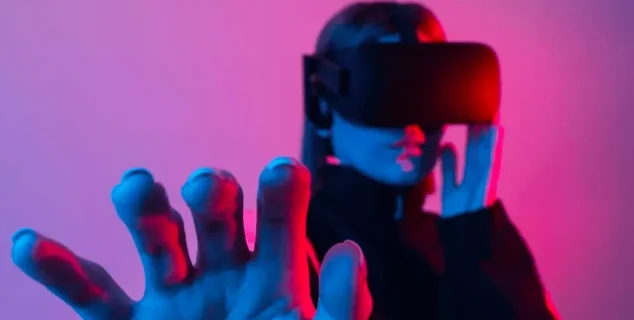 VR